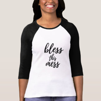 Dit Shirt van Mess Raglan is een zegen