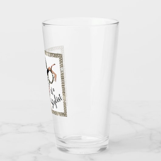 "Diva of a Stylist" Glas (Links)