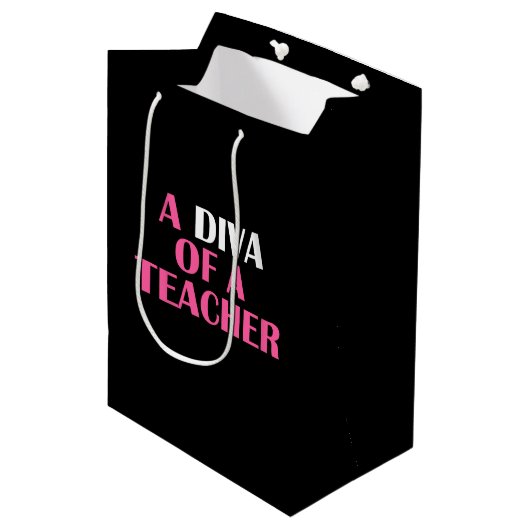 "DIVA VAN EEN TEACHER" MEDIUM CADEAUZAKJE (Voorkant Gekanteld)