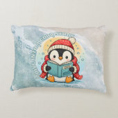 Dive Into A Good Story Reading Penguin Pillow Accent Kussen (Achterkant)