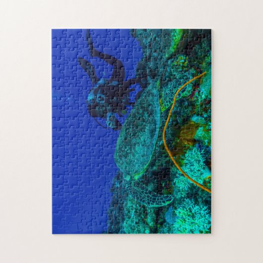 Diver- en Zee-schildpad op het Great Barrier Reef Legpuzzel (Verticaal)