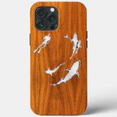 Diver met haaien op Teak Veneer Style Case-Mate iPhone Case (Achterkant)