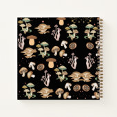Diverse paddenstoelen Gepersonaliseerd Schetsboek Notitieboek (Achterkant)