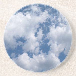 Diverse reeks-wolken in een Blauw hemel Zandsteen Onderzetter