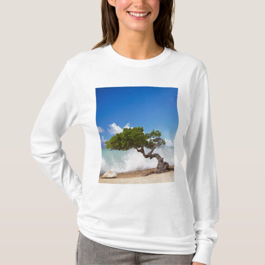 Divi Divi Tree, Eagle Beach, Aruba, Caribisch gebi T-shirt (Voorkant)