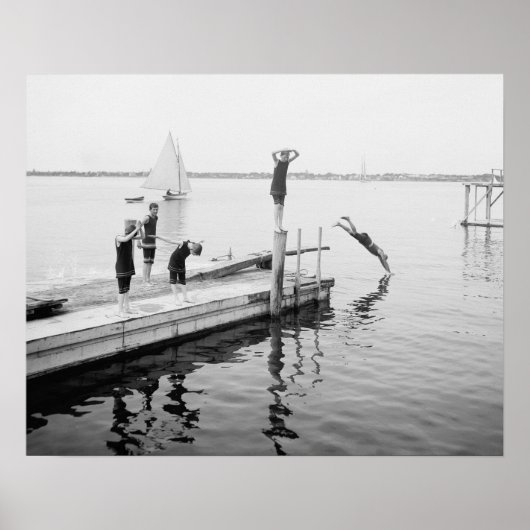 Diving Off the Pier, 1904.  foto Poster (Voorkant)
