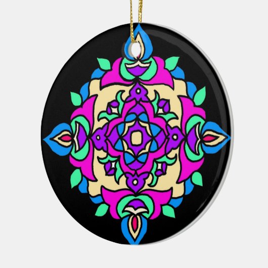 Diwali Ornament met Rangoli Pattern (Links)