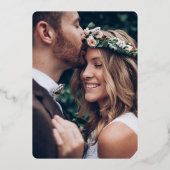 DIY Kleur Eenvoudige Foto en Modern Script Bruilof Folie Uitnodiging (Achterkant)