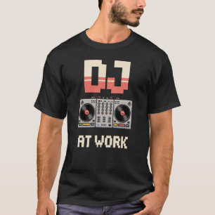 DJ aan het werk T-shirt