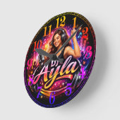 DJ AYLA 2 RONDE KLOK (Hoek)
