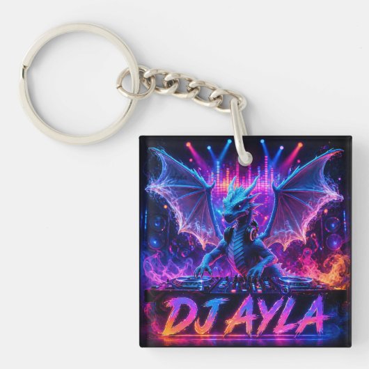 DJ AYLA DUBBELEZIJDIG SLEUTELHANGER (Voorkant)