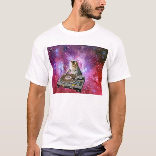 DJ Cat in Space T-shirt (Voorkant)