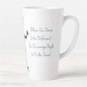 'DJ' - Dare to be Different Latte Mok (Rechts)