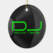 DJ-Ornament met vinylachtergrond Keramisch Ornament (Links)