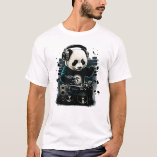 Dj Panda met hoofdtelefoonmuziek T-shirt