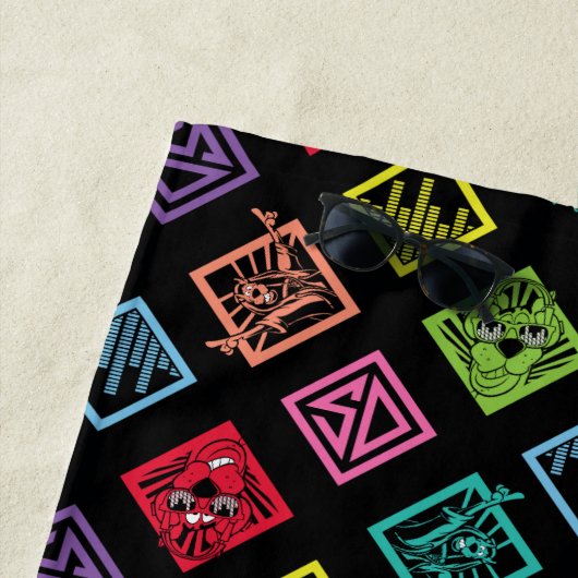 DJ Scooby-Doo Pattern Strandlaken (In situ)