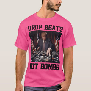 Dj Trump op Platenspelers laat beats vallen, geen  T-shirt