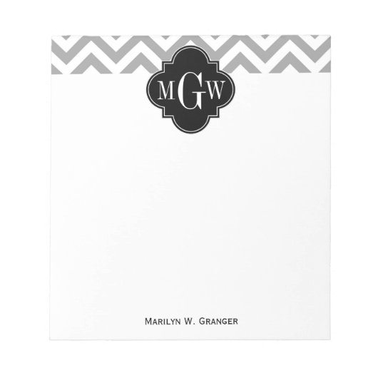 Dk Gray Lg Chevron Black Quatrefoil 3 Monogram Notitieblok (Voorkant)