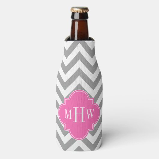 Dk Gray Lg Chevron Hot Pink Quatrefoil 3 Monogram Flesjeskoeler (Fles Voorkant)