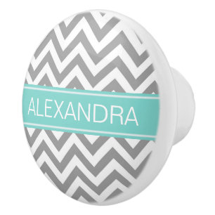 Dk Gray White LG Chevron Turquoise Name Monogram Keramische Knop