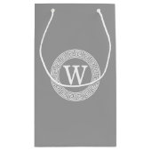 DK Grijs Wat Grieks Sleutel RND Lijst Initiaal Mon Klein Cadeauzakje (Achterkant)