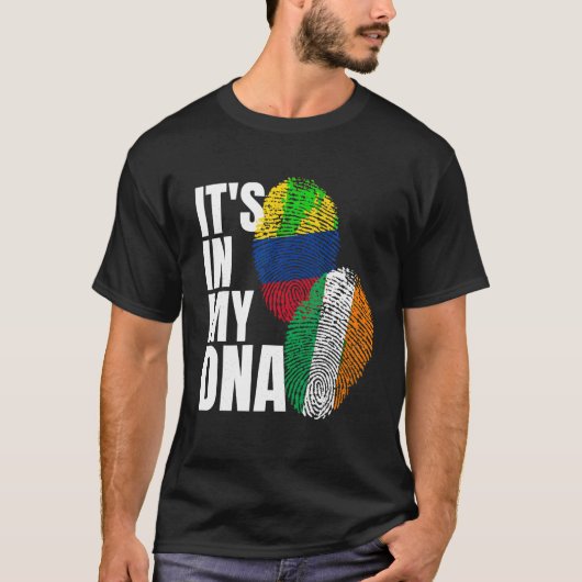DNA Mix Flag Heritage T-Shirt (Voorkant)