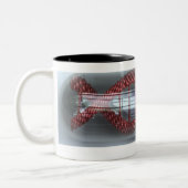 DNA-streng in een capsule Tweekleurige Koffiemok (Links)