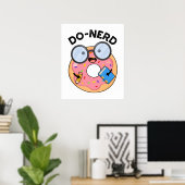 Do-nerd Funny Nerdy Donut Pun Poster (Thuiskantoor)