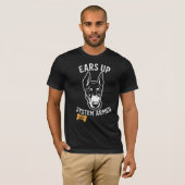 Doberman Big dog Armed T-shirt (Voorkant volledig)