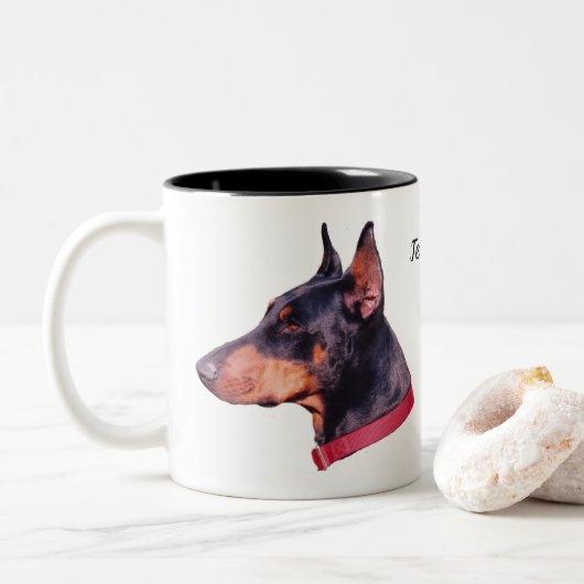 Doberman Dog Face Foto gepersonaliseerd Tweekleurige Koffiemok (Met donut)