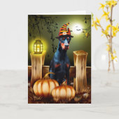 Doberman Dog met Witch Pet Halloween Gift Idea Kaart (Gele Bloem)