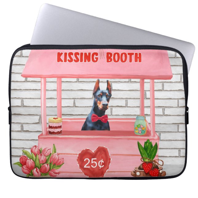 Doberman Dog Valentijnsdag Kissing Booth Laptop Sleeve (Voorkant)