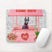 Doberman Dog Valentijnsdag Kissing Booth Muismat (Met muis)