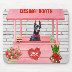 Doberman Dog Valentijnsdag Kissing Booth Muismat