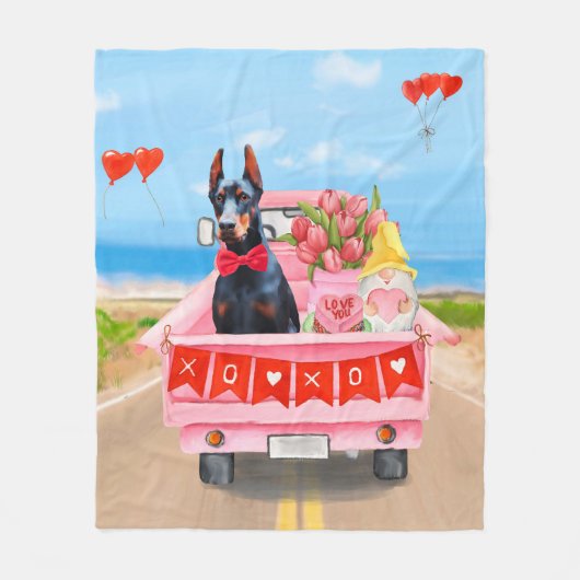 Doberman Dog Valentijnsdag Truck Hearts Fleece Deken (Voorkant)