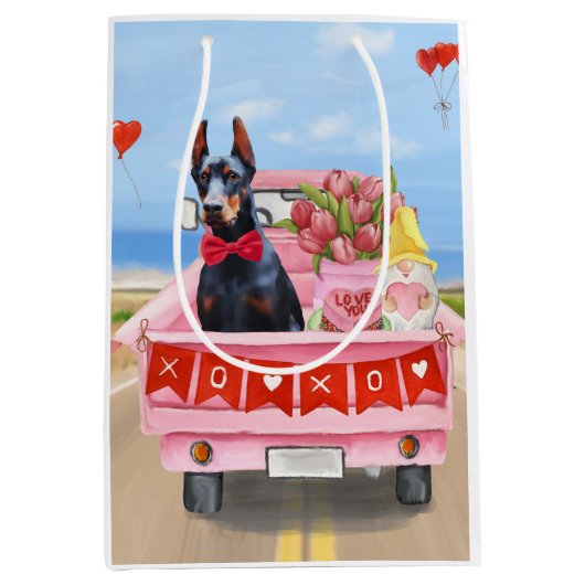 Doberman Dog Valentijnsdag Truck Hearts Medium Cadeauzakje (Voorkant)