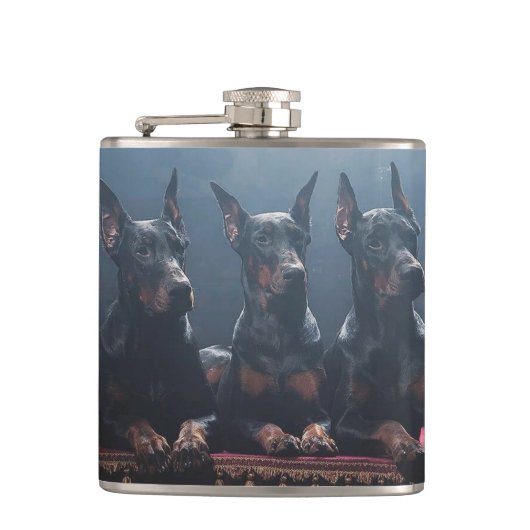 Doberman Flask Heupfles (Voorkant)