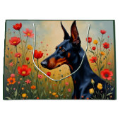 Doberman in a field of flowers groot cadeauzakje (Voorkant)