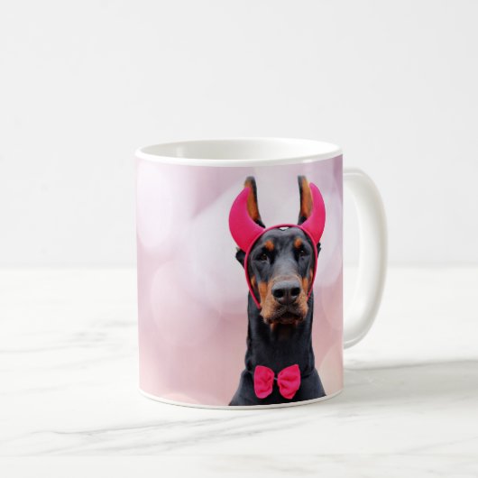 Doberman in Devil Costume Koffiemok (Voorkant rechts)