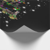 Doberman kerstboom bedekt door vlieglicht cadeaupapier (Hoek)