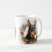 Doberman Kerstkrans feestelijke pup Koffiemok (Voorkant rechts)
