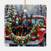 Doberman Pinscher Christmas Red Truck Holiday Keramisch Ornament (Achterkant)