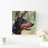 Doberman Pinscher in de Bossen Vierkante Klok (Huis)