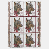 Doberman Pinscher Kerstmis Deken (Voorkant Verticaal)