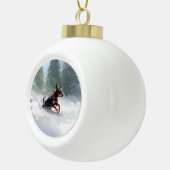 Doberman Pinscher Kerstsneeuw winter Keramische Bal Ornament (Rechts)