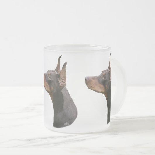 Doberman Pinscher-Mok met rode/bruine kop (Voorkant rechts)