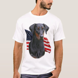 Doberman Pinscher- onbebouwd natuurlijk oor met vl T-shirt
