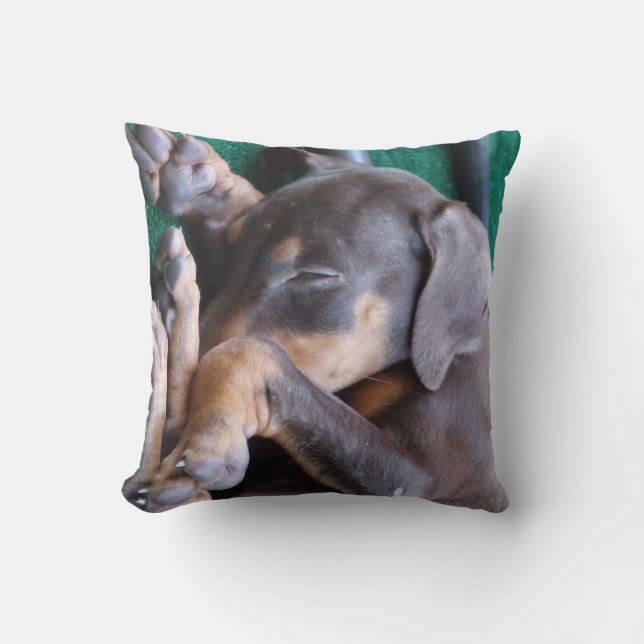Doberman Pinscher Puppy Pillow Kussen (Voorkant)