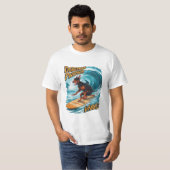 Doberman Pinscher Surfer Rijden Tropische Golf T-shirt (Voorkant volledig)