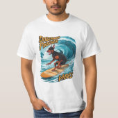 Doberman Pinscher Surfer Rijden Tropische Golf T-shirt (Voorkant)